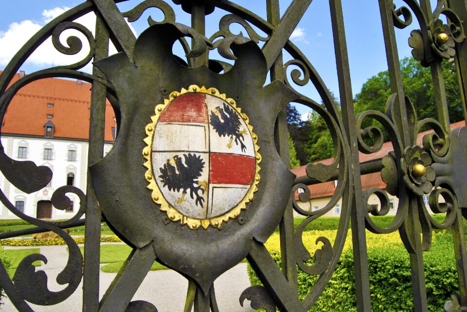 Symbol jaguar factory