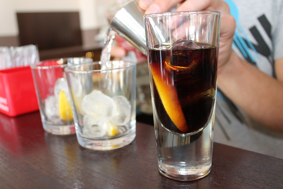 Alcohol beverage bar