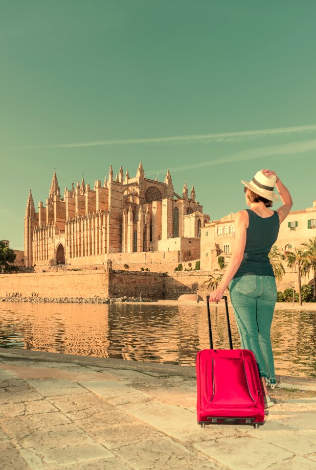 Cathedral women tourist