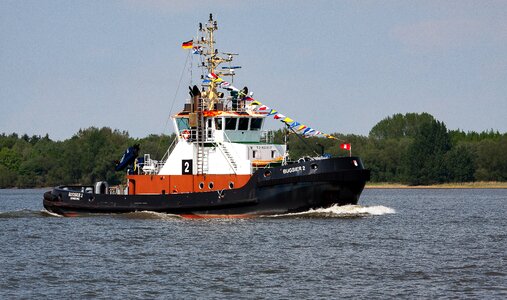 Shipping elbe water photo