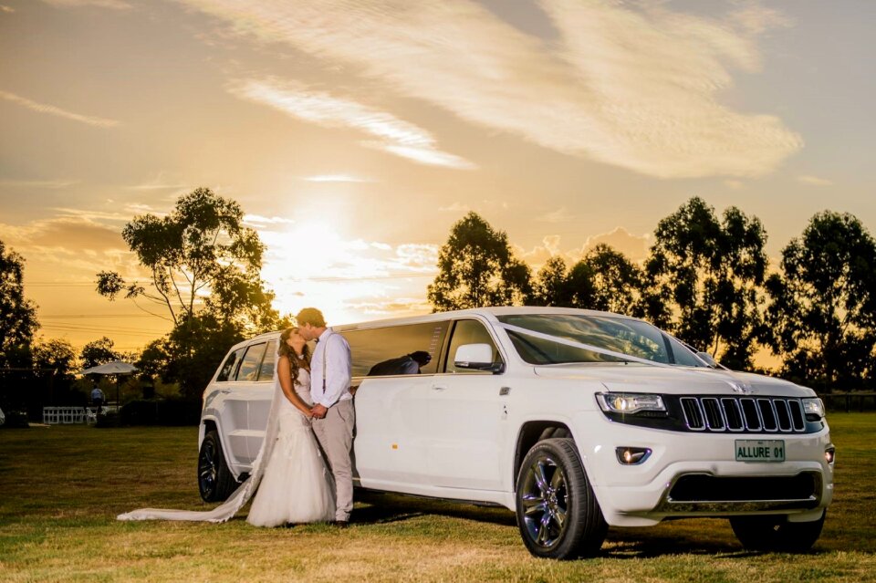 Groom car love photo