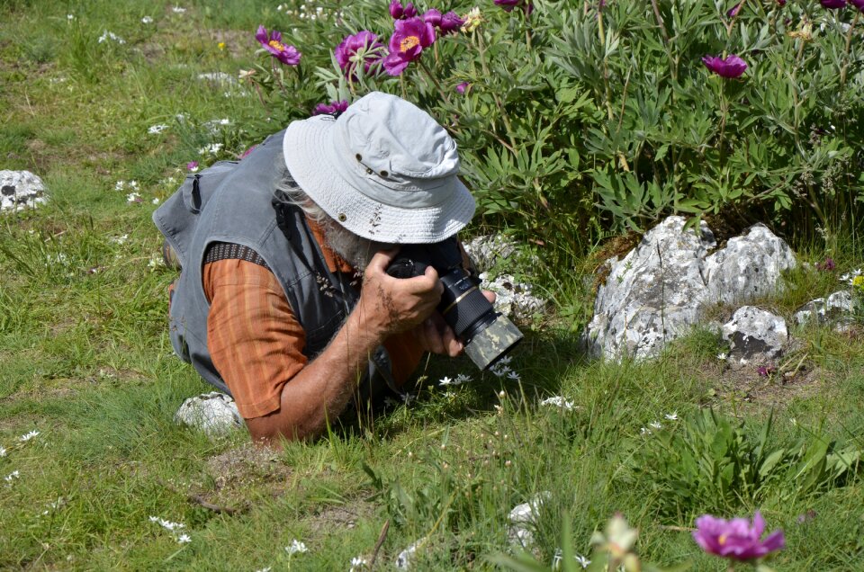 Objective device flowers