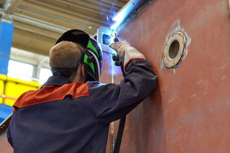 Welder plant people