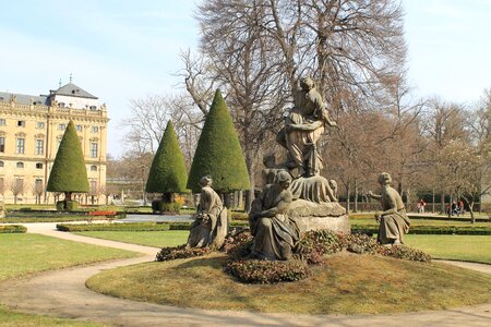 Würzburg tree sculpture photo