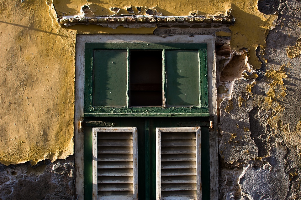 Decay abandoned pained