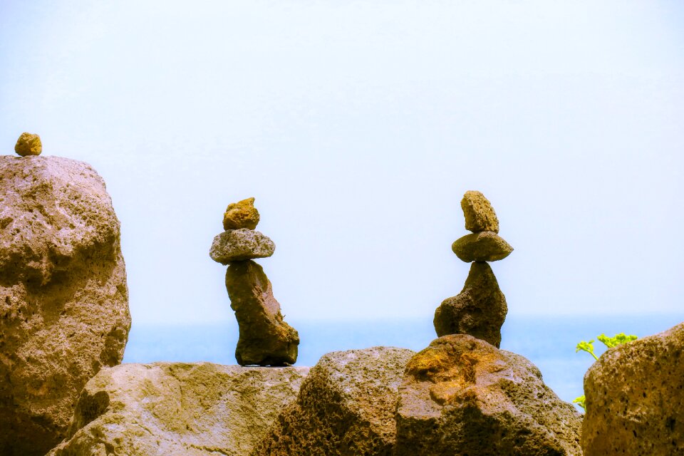 Stone characteristic sea