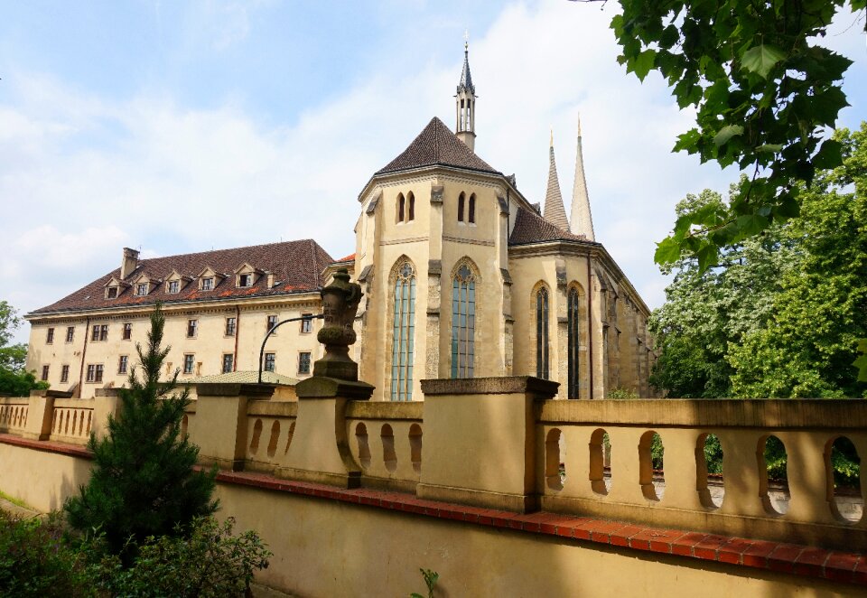 Church gothic neogothic