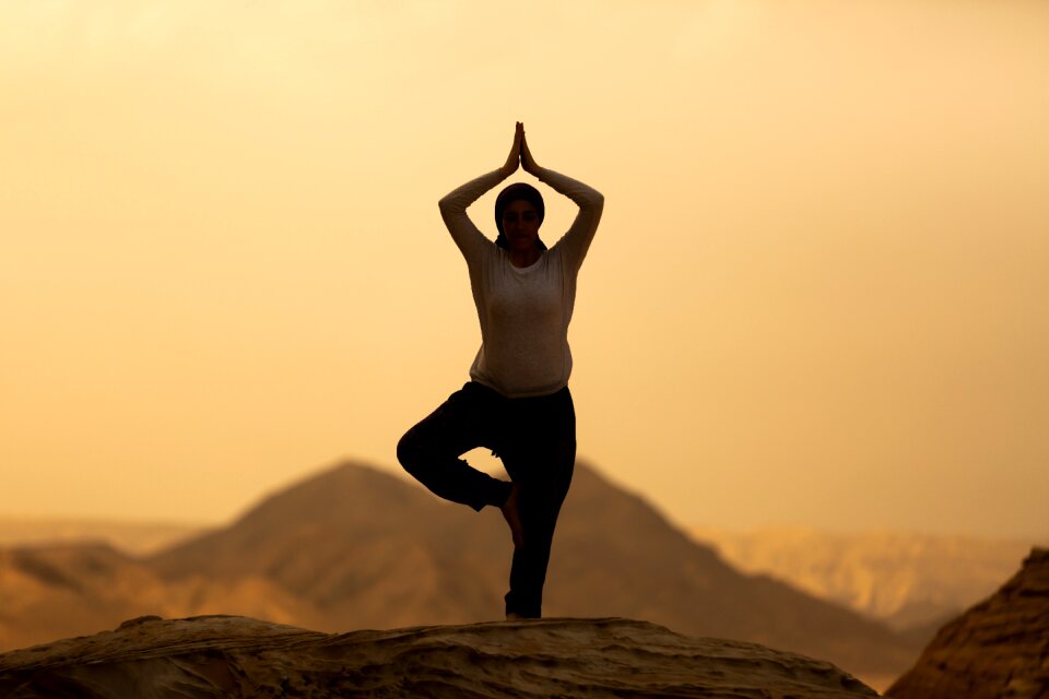 Sinai orange yoga orange mountain