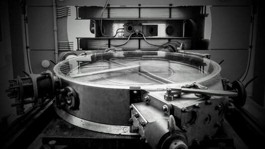 Magnet current industry