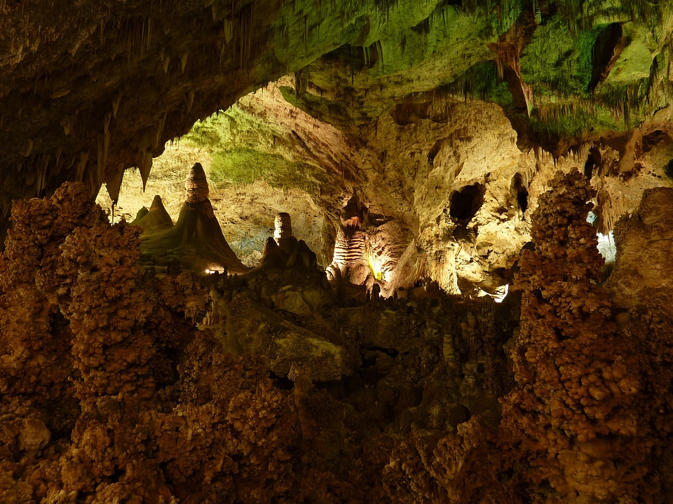 Stalactite cave stalactites stalagmites