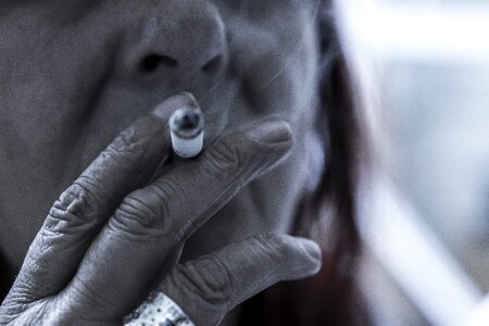 Cigarette tobacco dependency photo