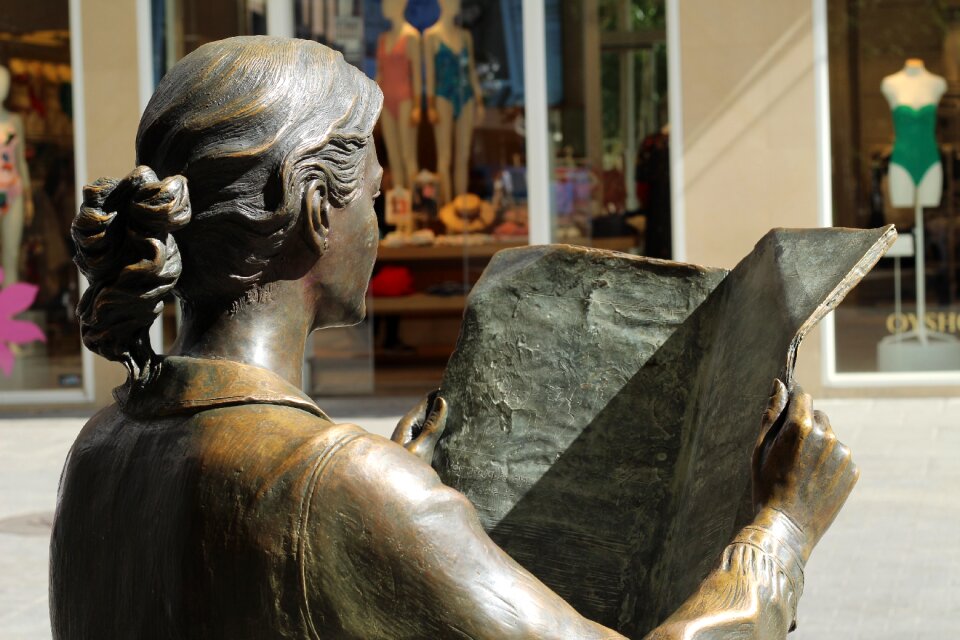 City bronze historical landmark