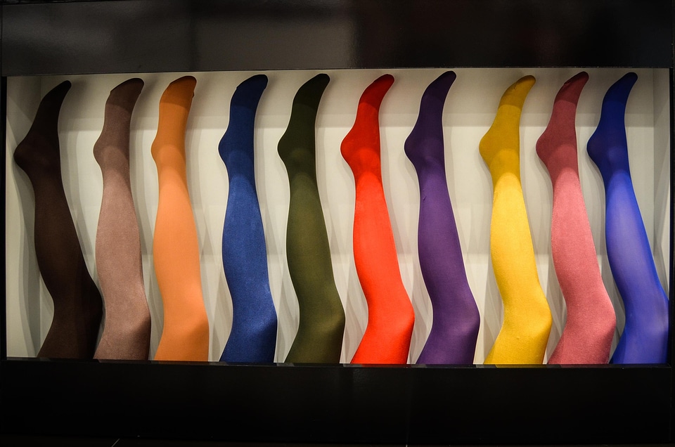 Legs exhibition shop