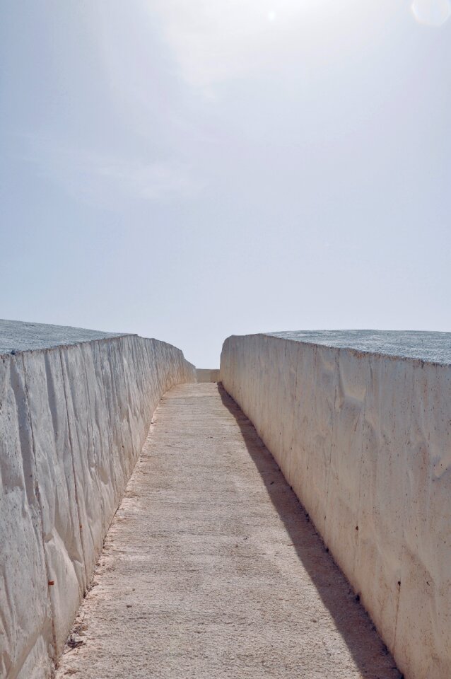 Cretto di burri gibb castellina vecchia away