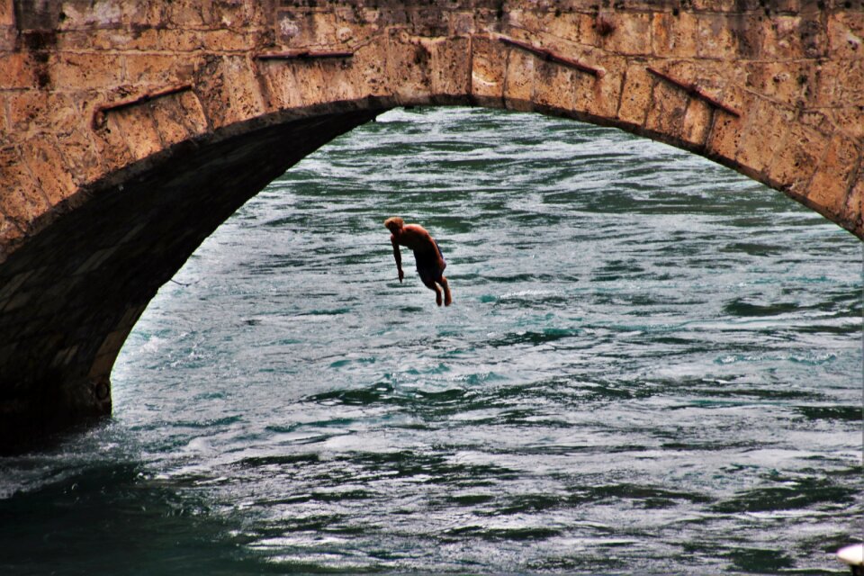 Bern effort jumping