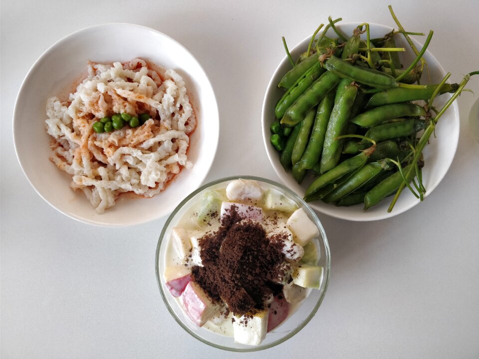 Lunch simple minimalist