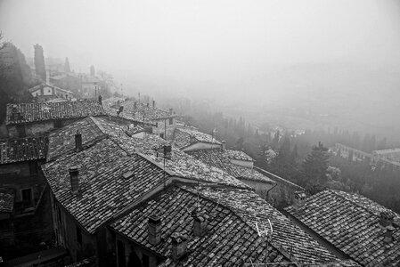 Fog tuscany houses