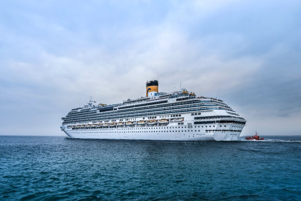 Ship travel ship travel