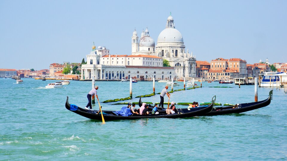 Architecture venice boat photo