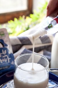 Dairy floating eat food