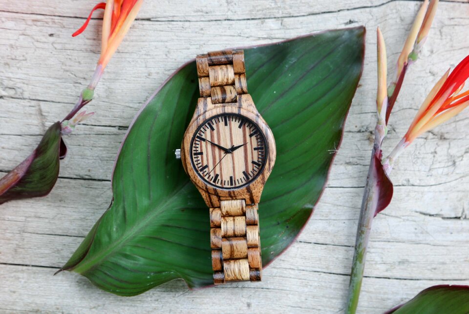 Wood clock clock wood