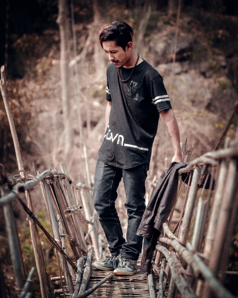 Bamboo bridge black