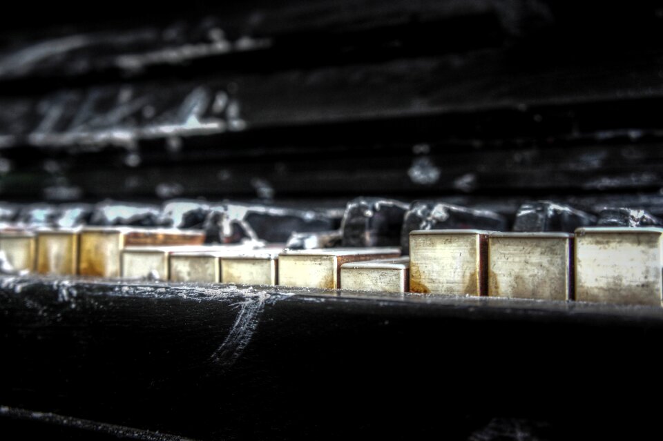 Instrument decay dirty