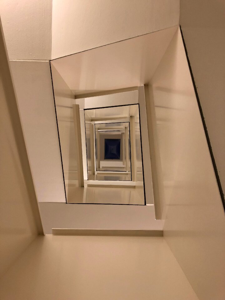 Geometric design modern