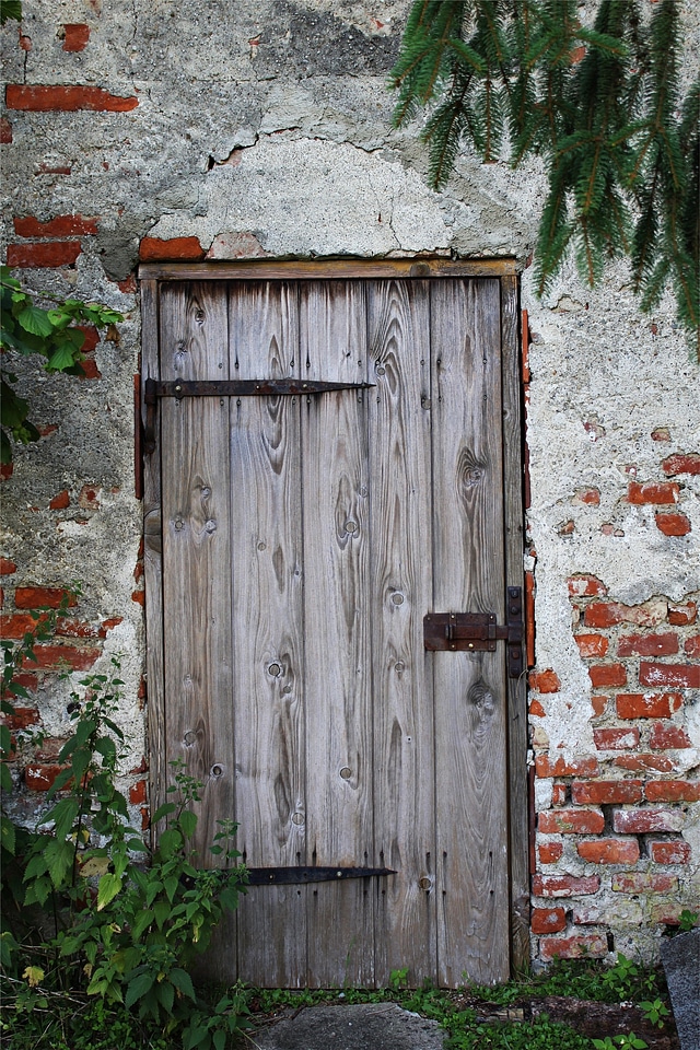 House input building