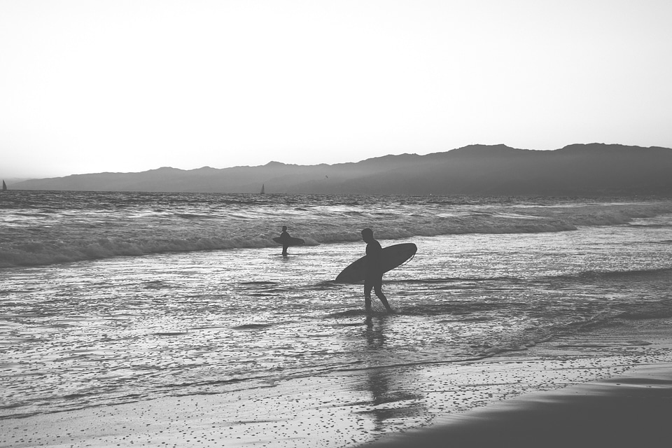Sillhouette surfer people