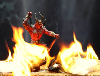 Hell figurine evil photo