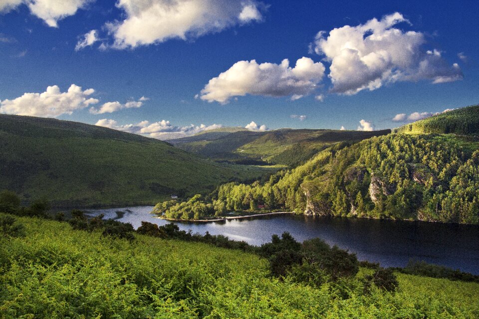 Wild landscape lake photo