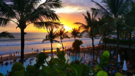 Sunset pool sea