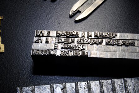 Setting by linotype typography printing