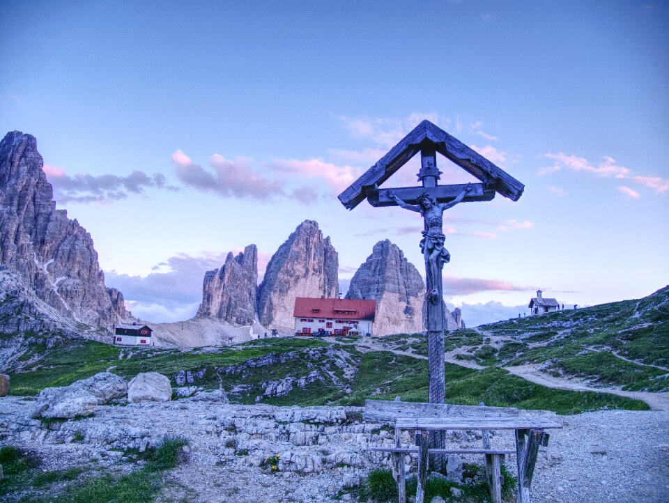 Alpine mountain mountains