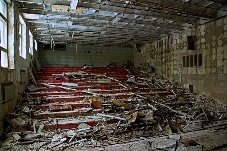 Decay exclusion zone radioactive
