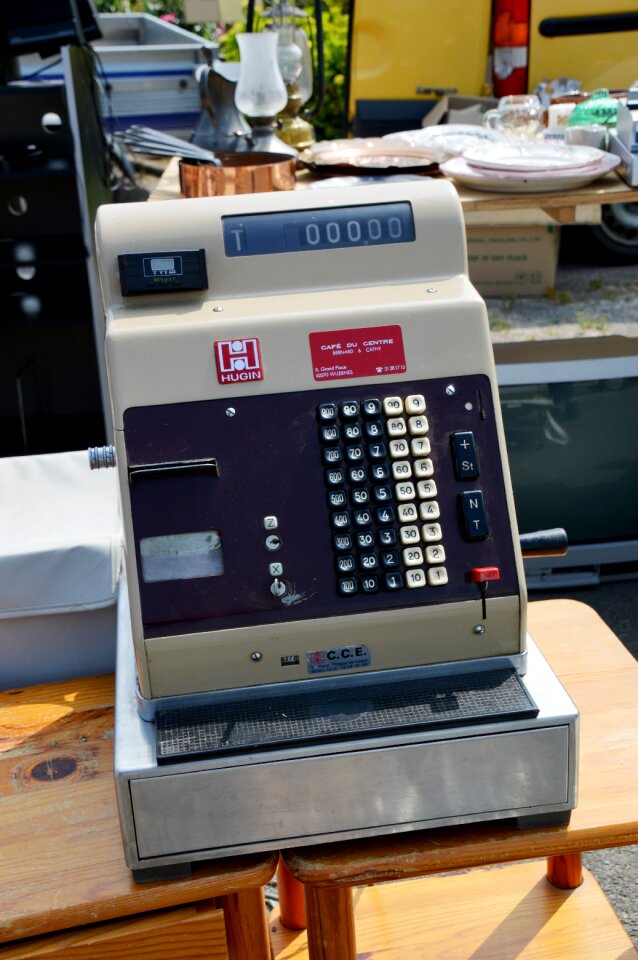 Store pos money