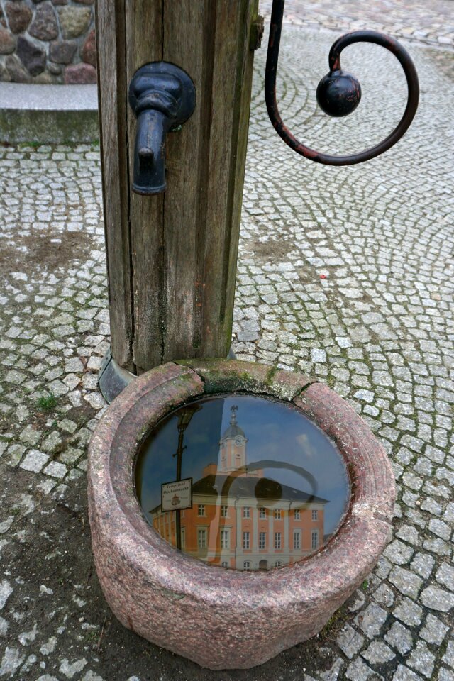 Steel wood mirroring