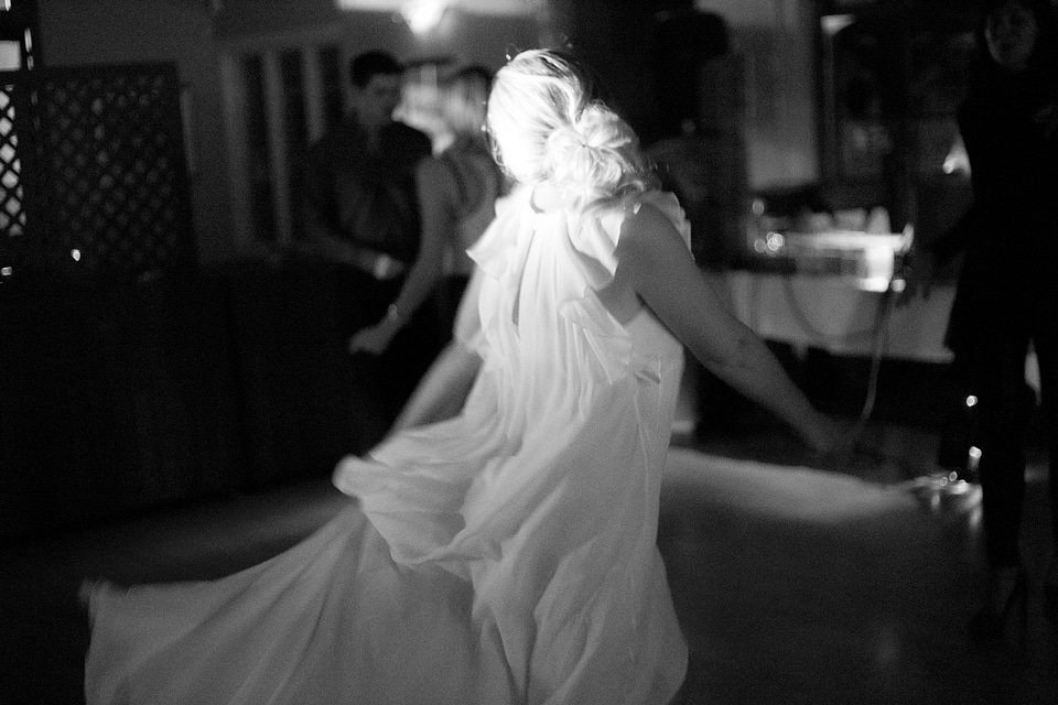 White dress movement lights