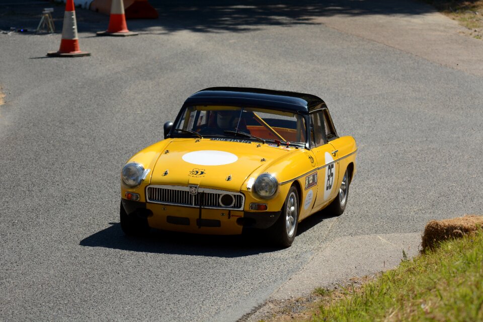 Competition speed hillclimb