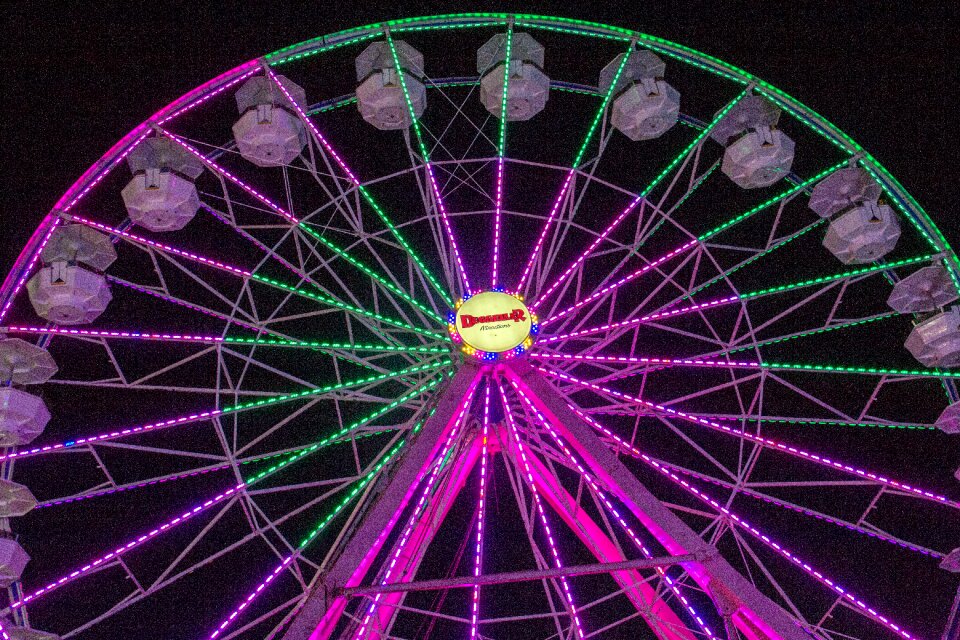 Ride attractions fair