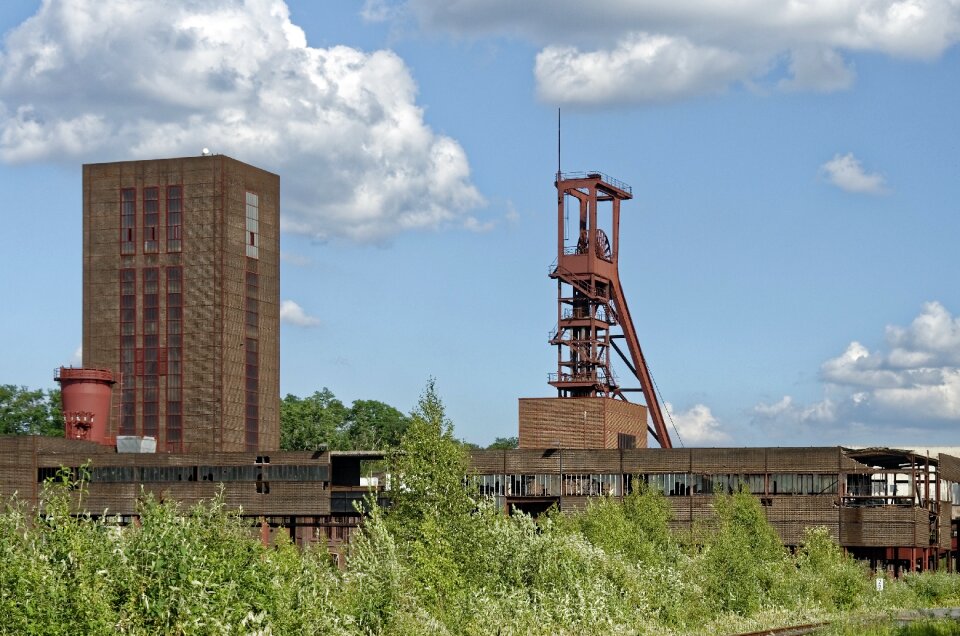 Industry mining monument