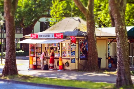 Cityscape pump room kiosk