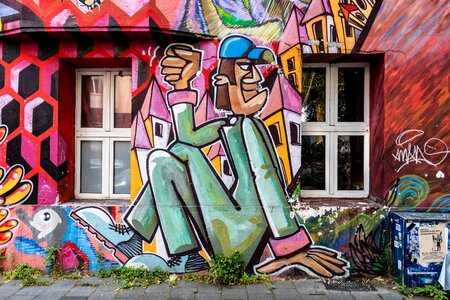 Flingern house colorful