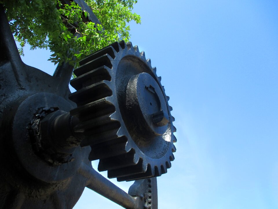 Mechanics technology structure