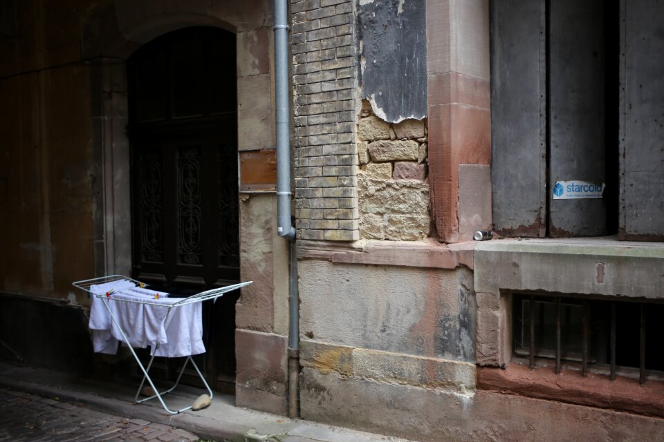 Brick dilapidated ailing