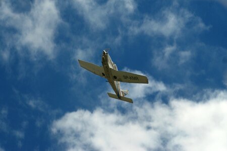 Propeller aviation fly