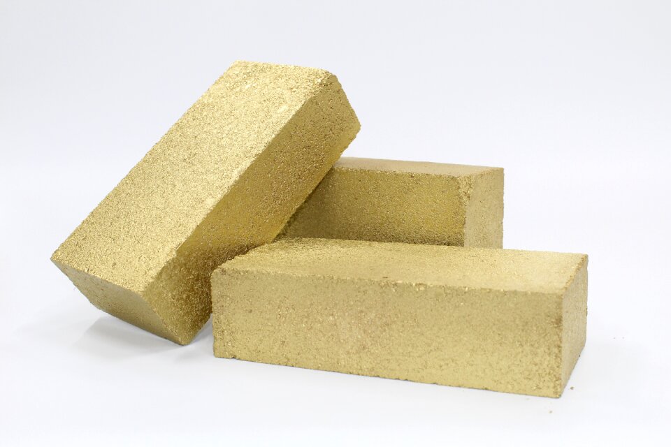 Investment golden wealth