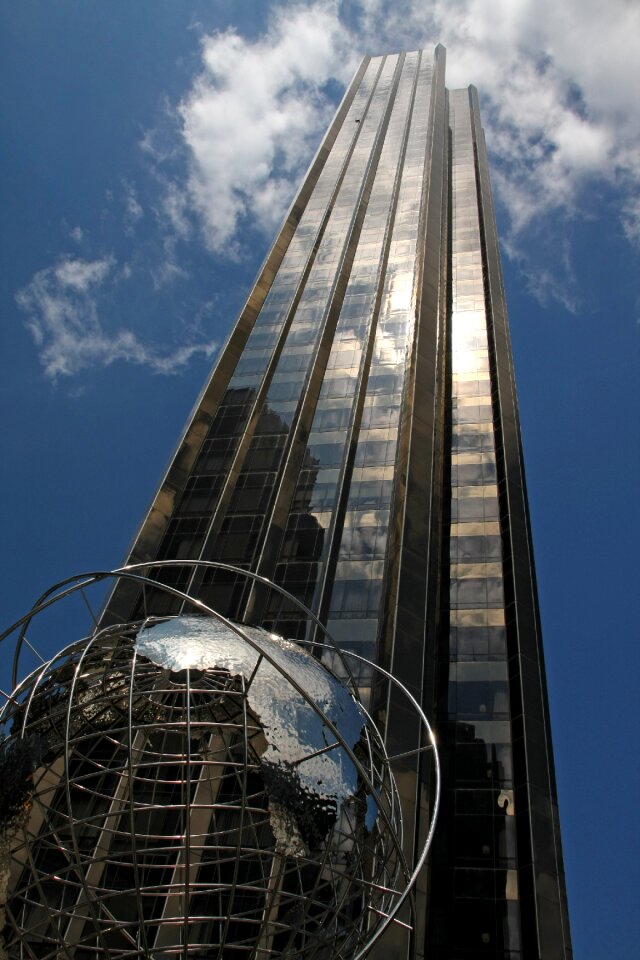Skyscraper manhattan building