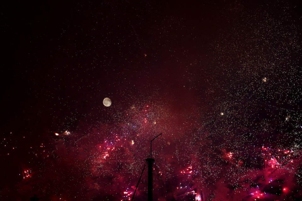 Explosive festival explosion